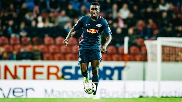 dayot-upamecano-20-20.jpg